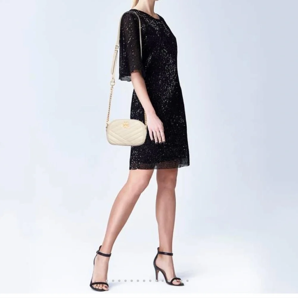 Tory Burch Crossbody Bag ๐ - Picture 4 of 7